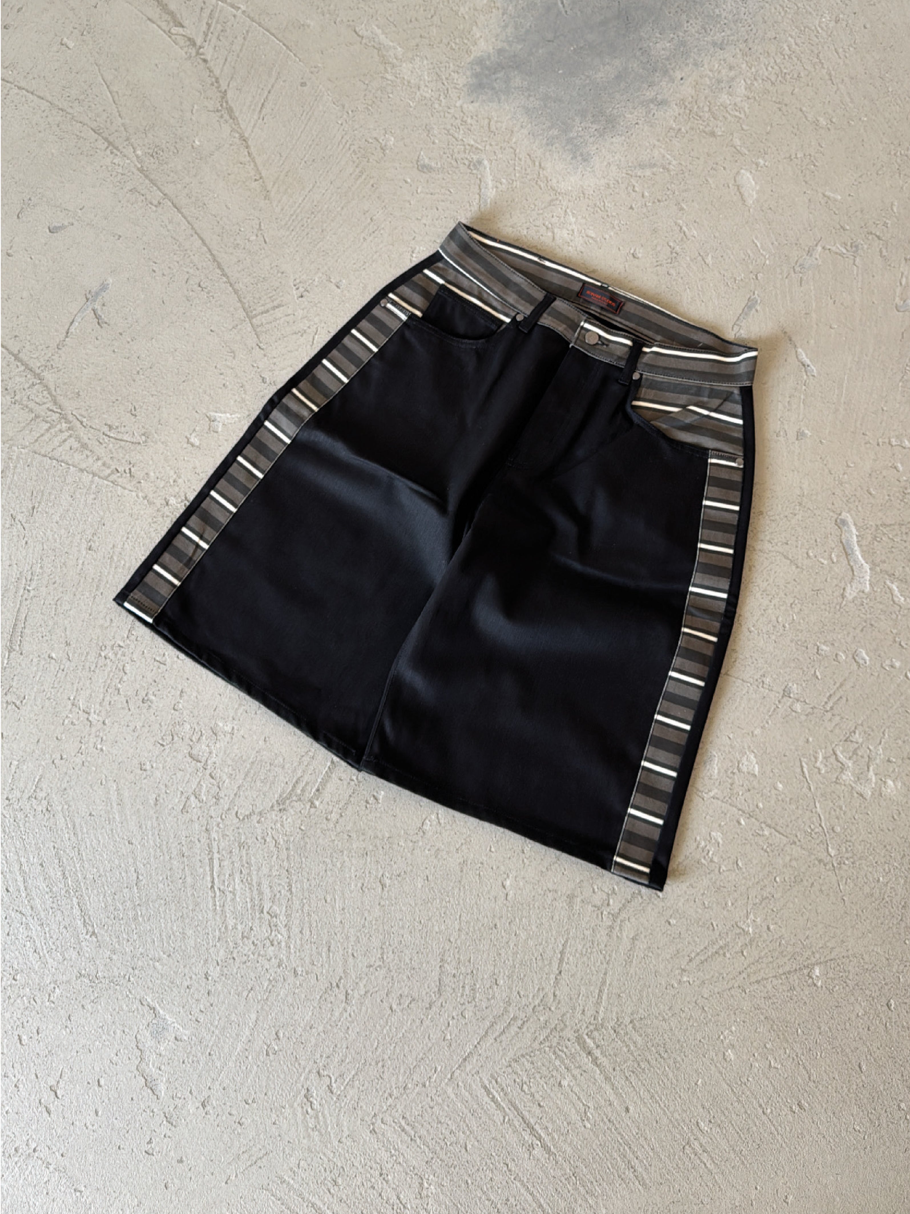 Short Sideline Black