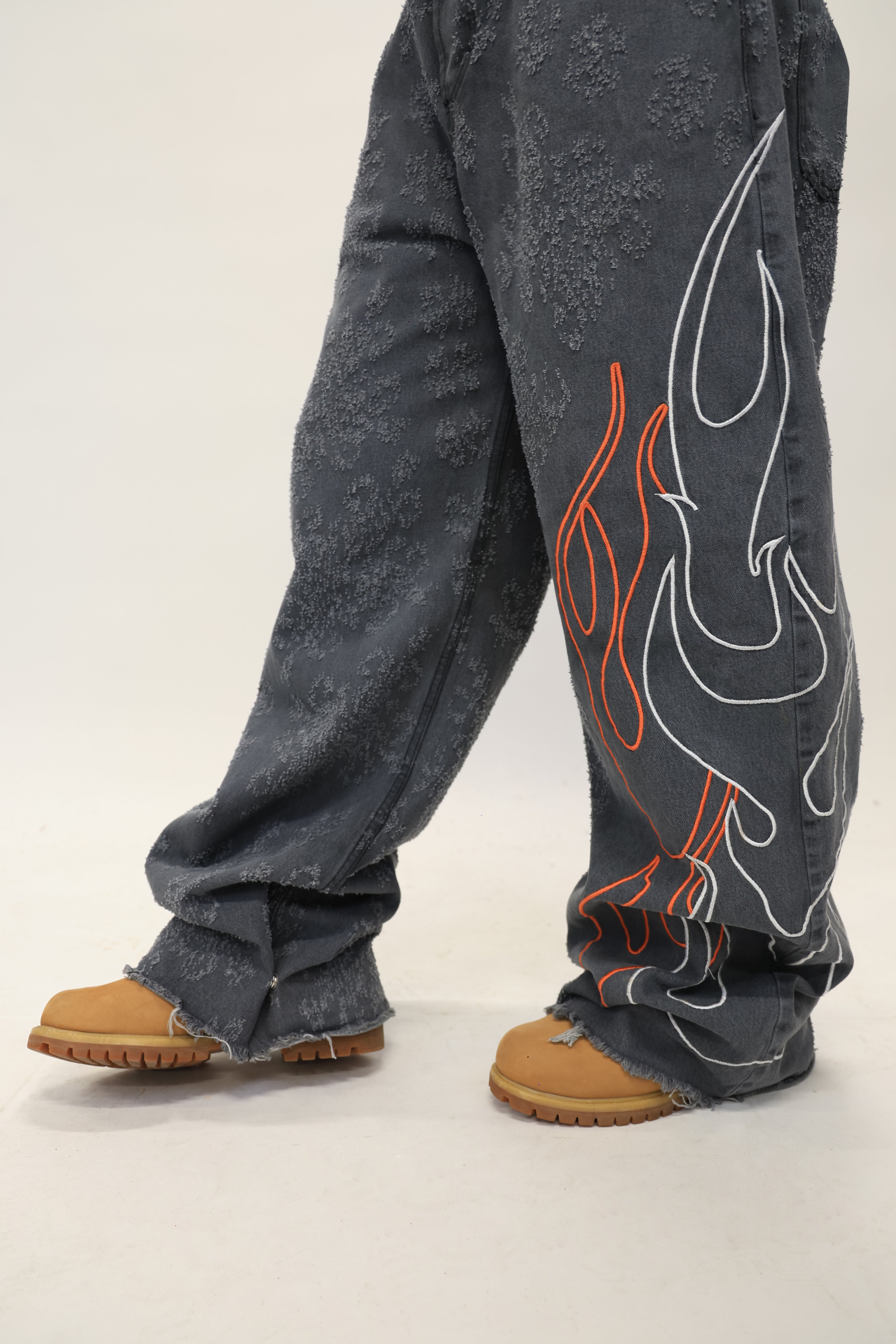 Jeans On Fire Grey