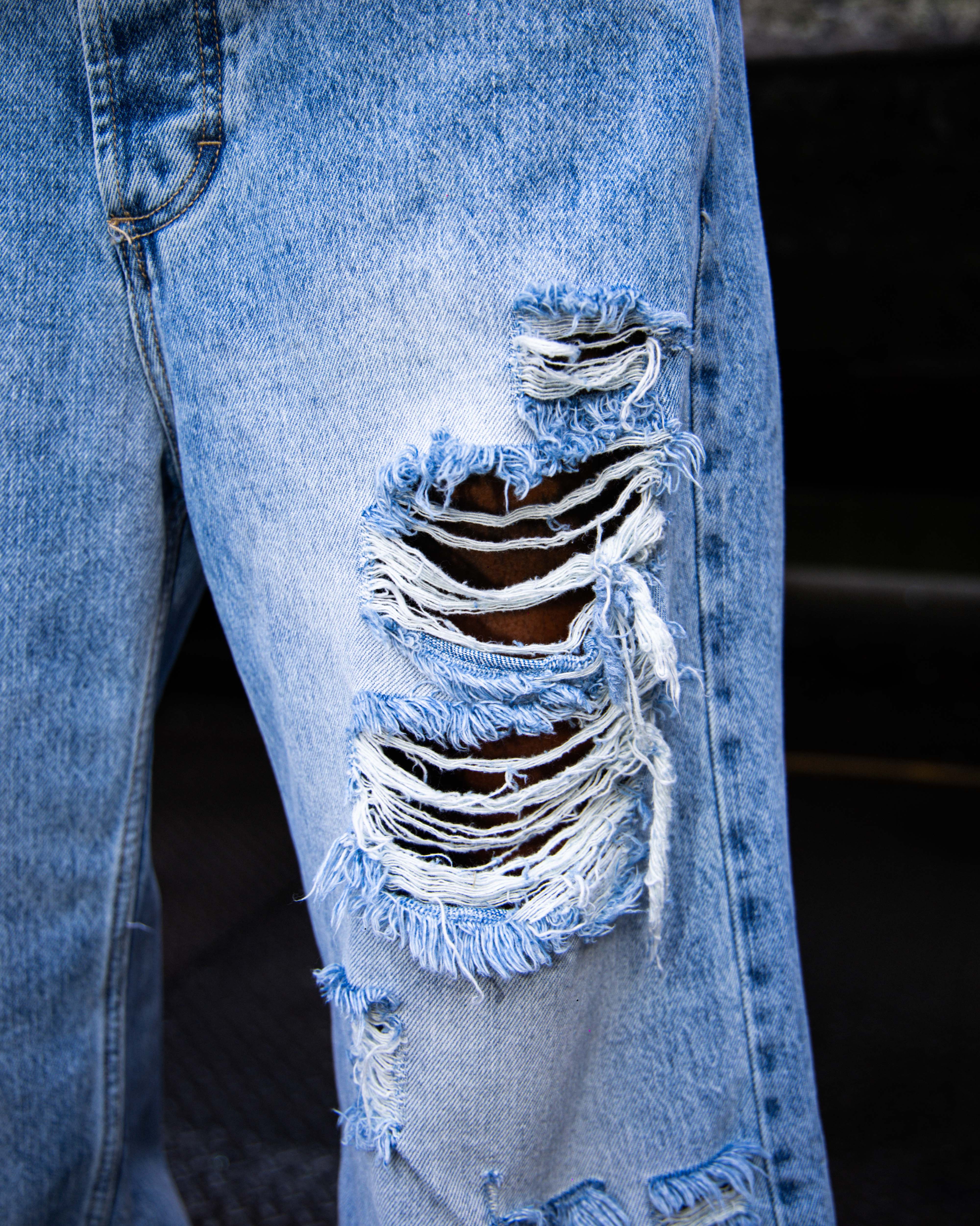 Jeans Torn Light Blue