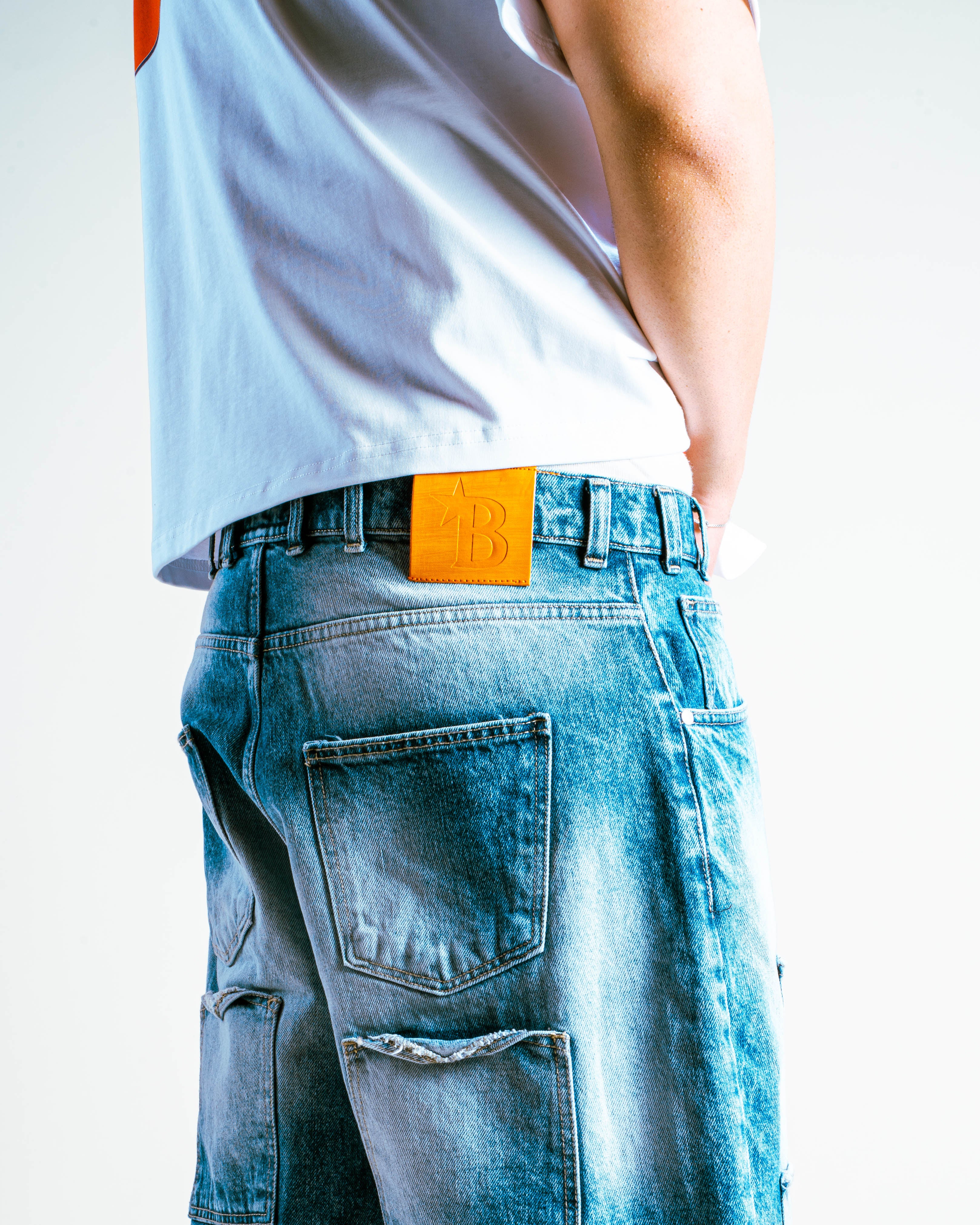 Short Four Pocket Ice