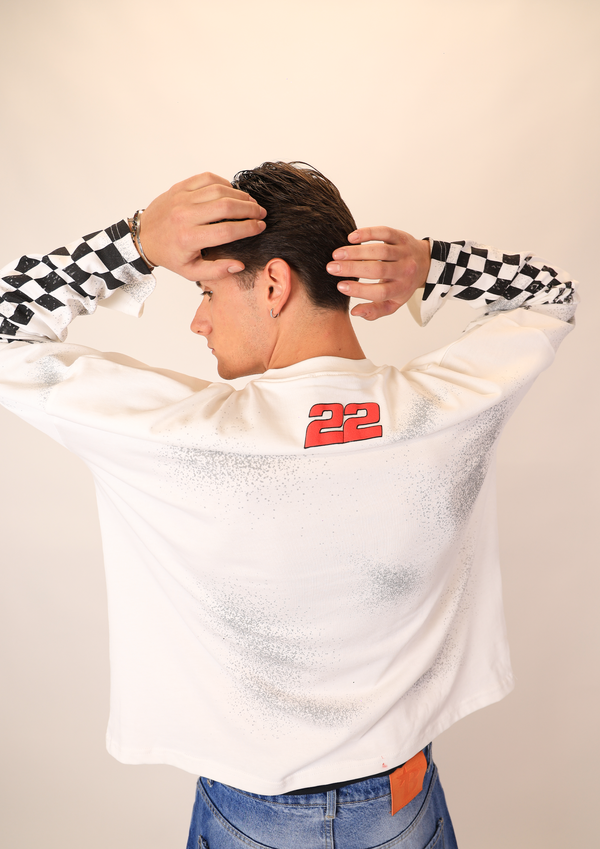 Long Sleeves 22 Flag White