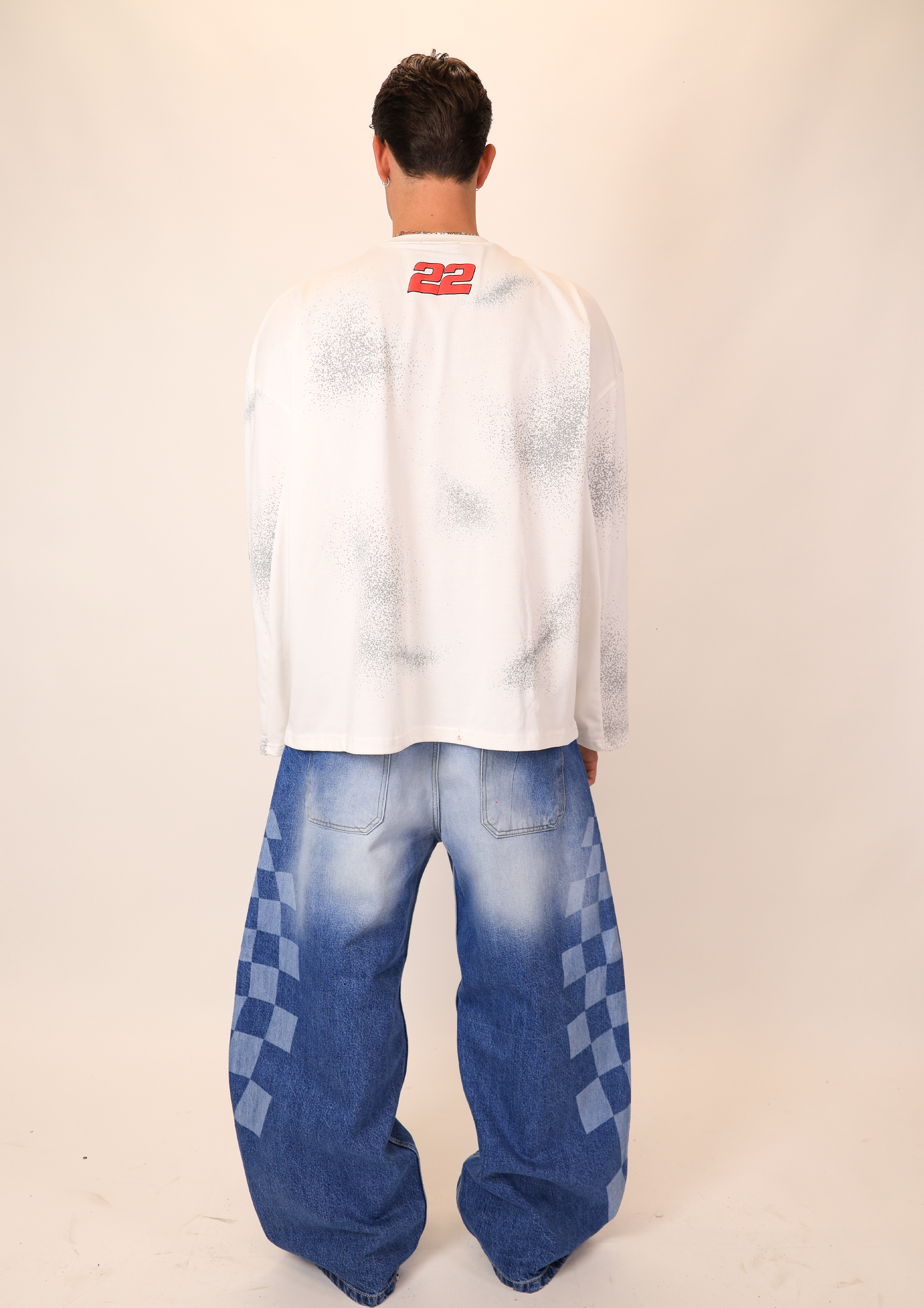 Long Sleeves 22 Flag White