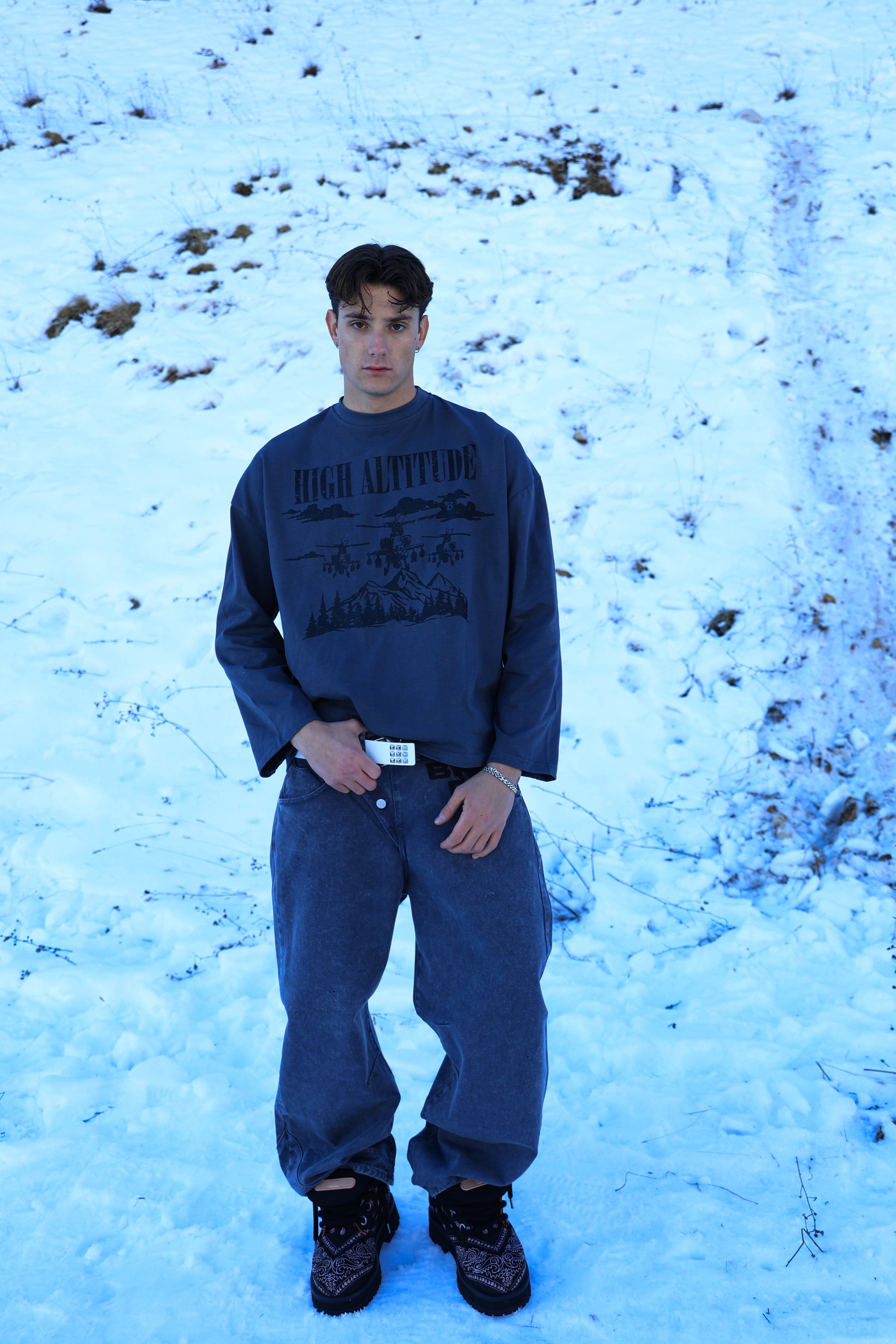 Long Sleeves High Altitude Lead Grey