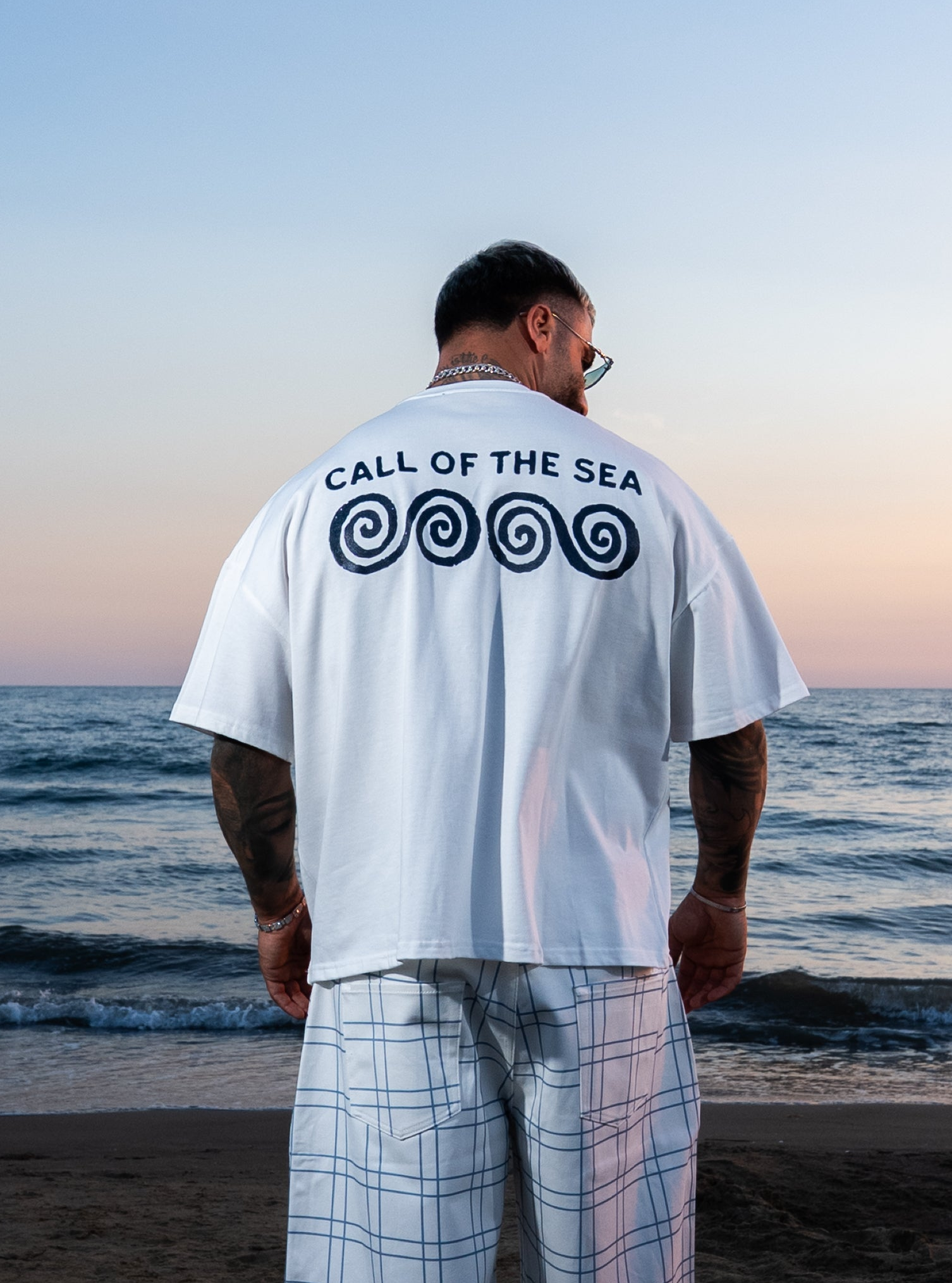 Tee Sea White