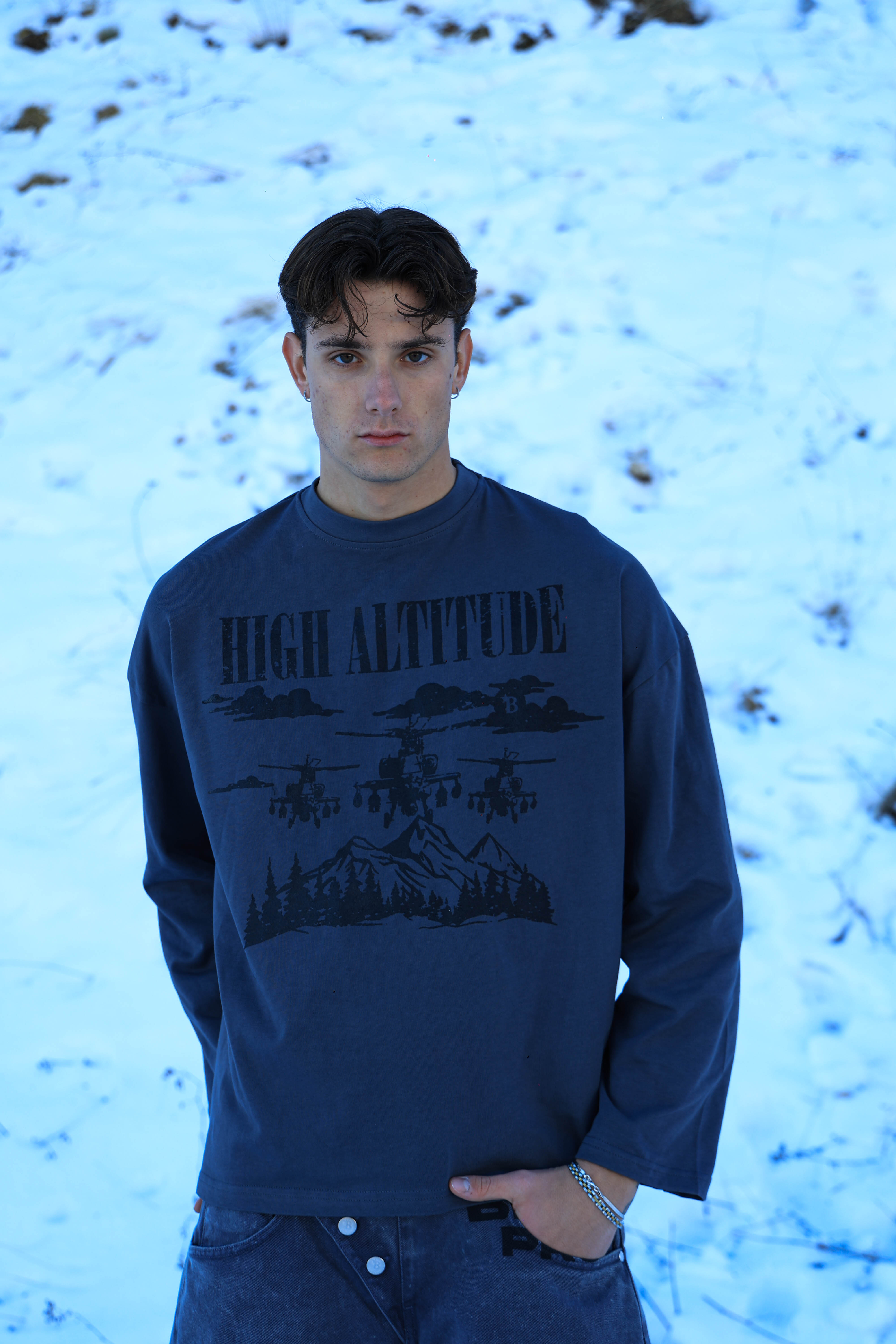 Long Sleeves High Altitude Lead Grey